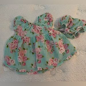 Baby girl dress. Size 12 months. Boutique dress. Baby Essentials brand. Like new